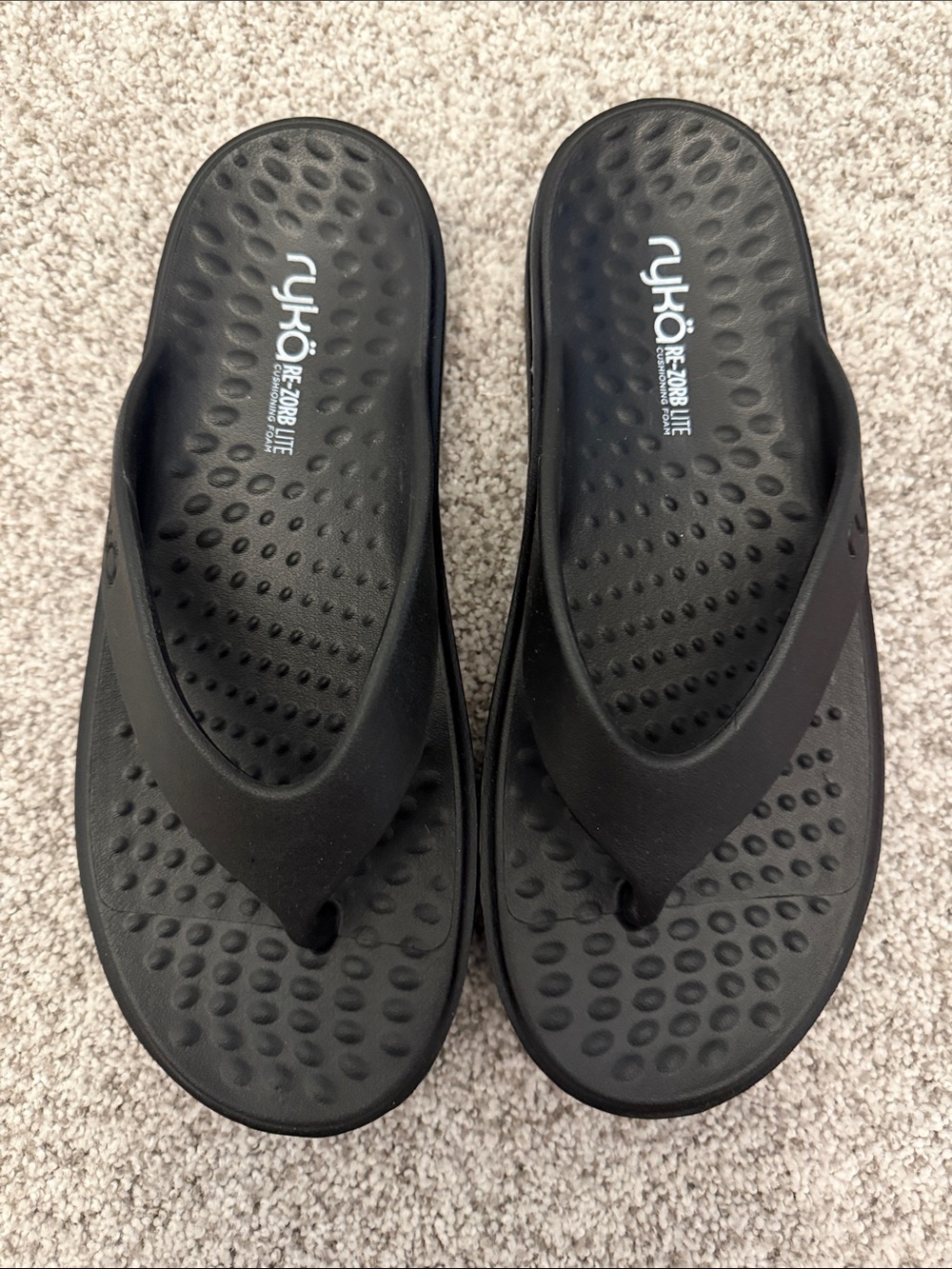 Ryka Black womens Foam Massage-Textured Flip Flops size 9 NWT